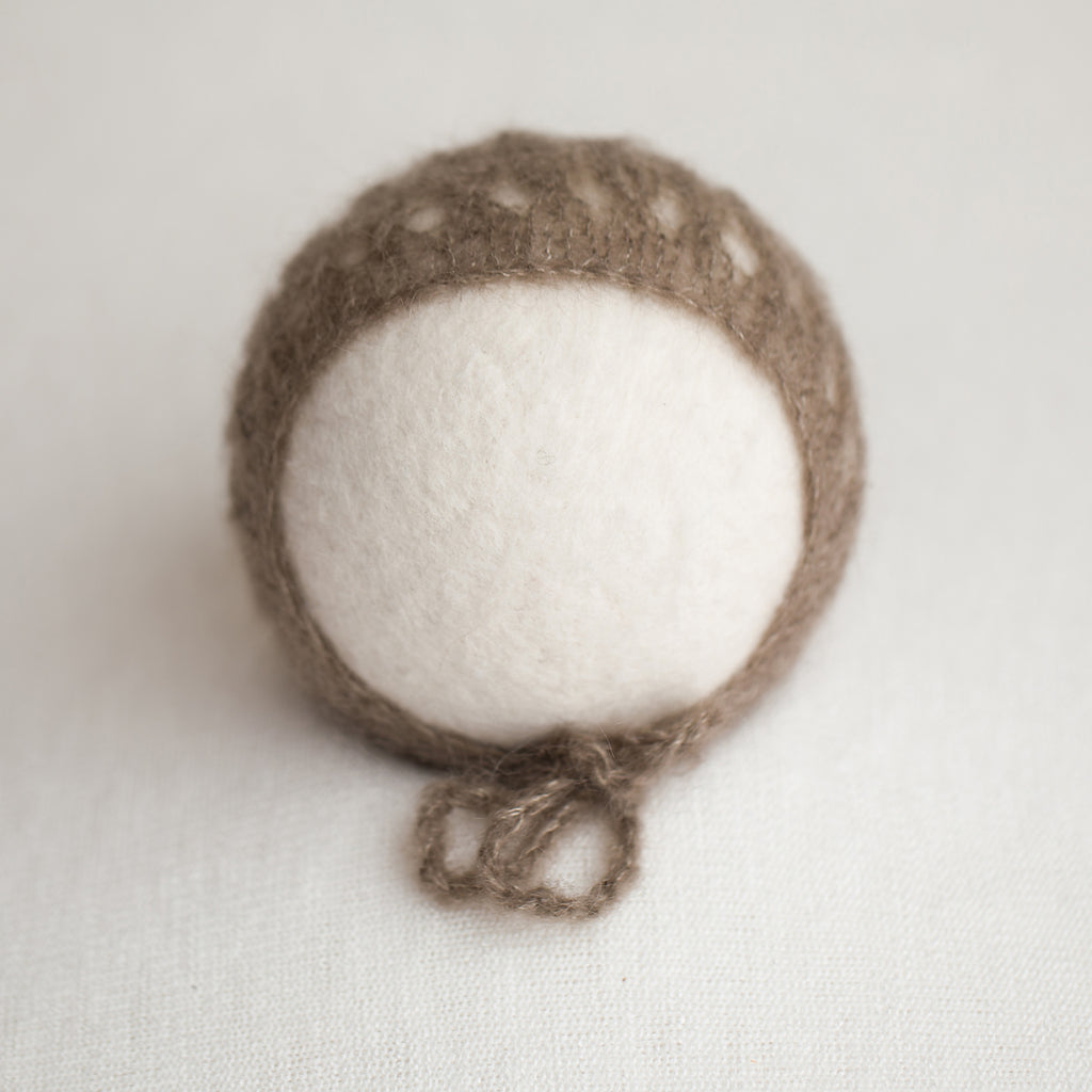 Newborn Kid Silk Bonnet - Mink