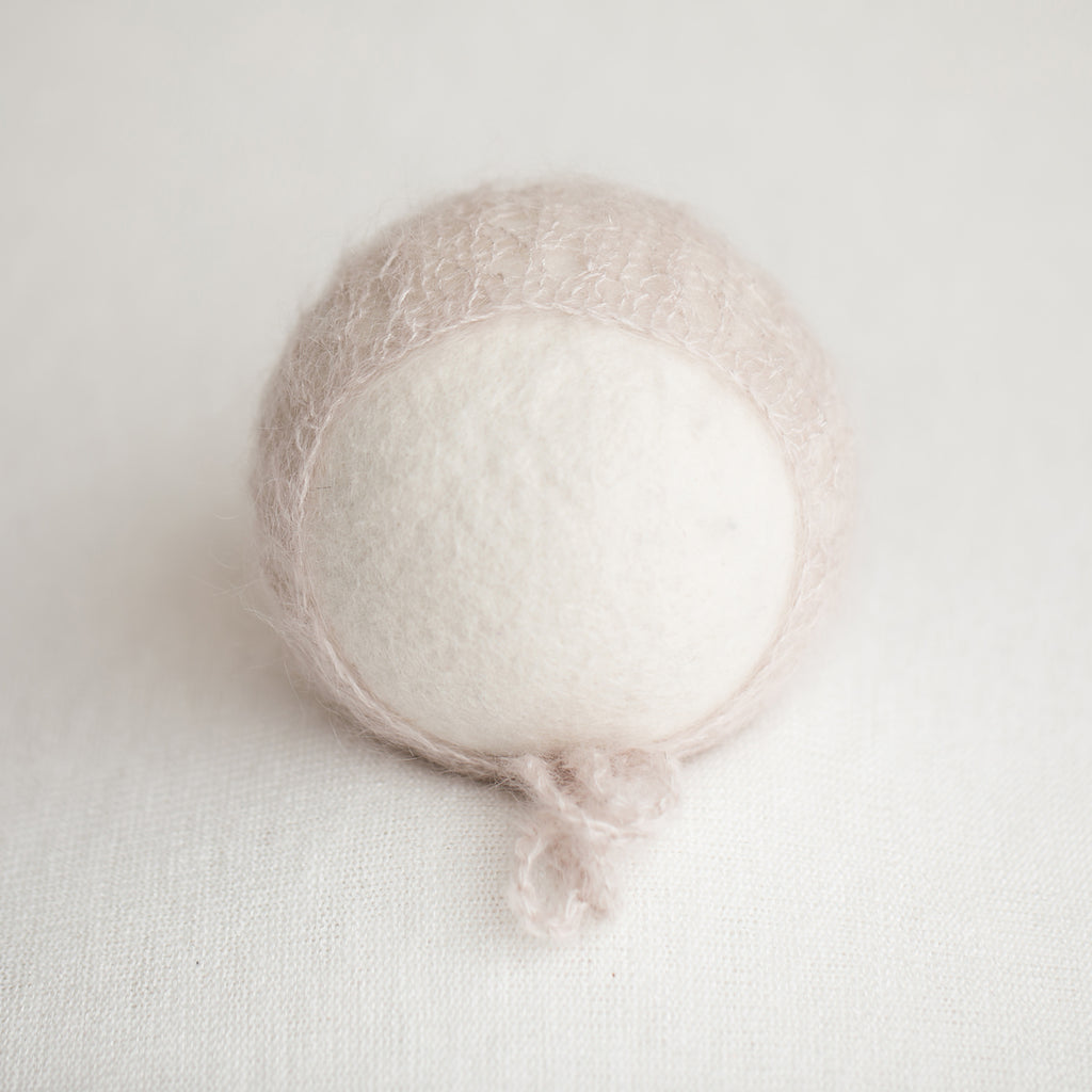 Newborn Kid Silk Bonnet - Pearl