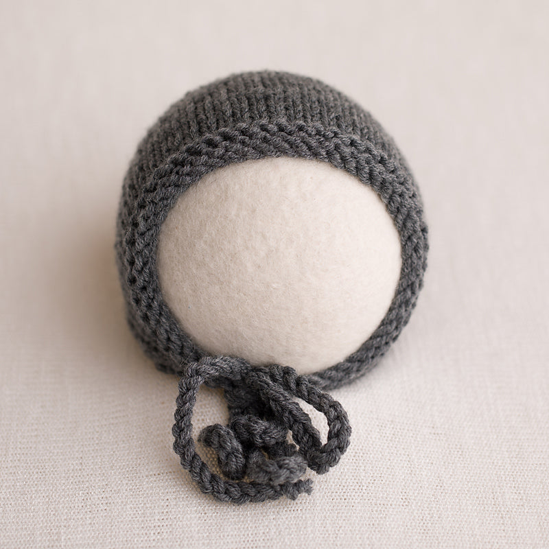 Newborn Knitted Bonnet - Med Grey 04