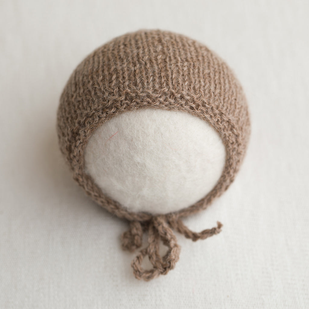 Newborn Knitted Bonnet - Light Beige Mix 618